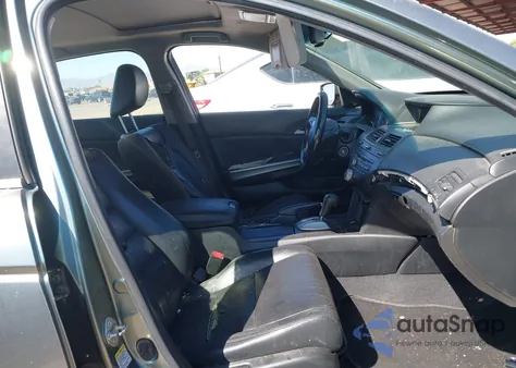 2008 Honda Accord 2.4 Ex-L z USA, uszkodzony, nr VIN JHMCP26848C036736